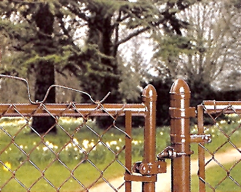 Brown Chain Link Fence